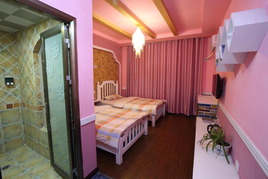 Zhangjiajie April Hostel Rom bilde